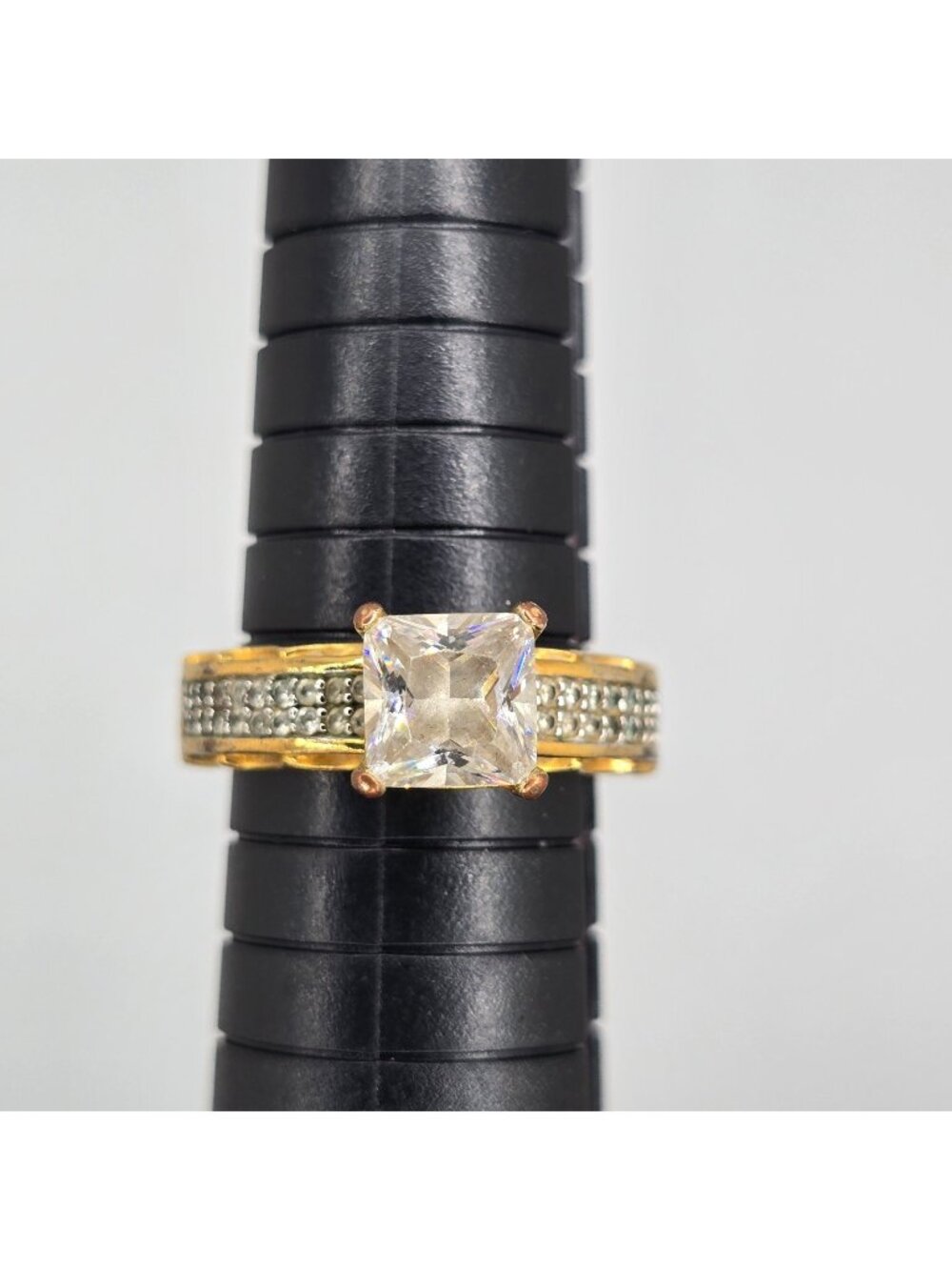 SETA Vintage Faux Engagement Ring Gold Tone Princess cut Rhinestone Sz 8 Signed